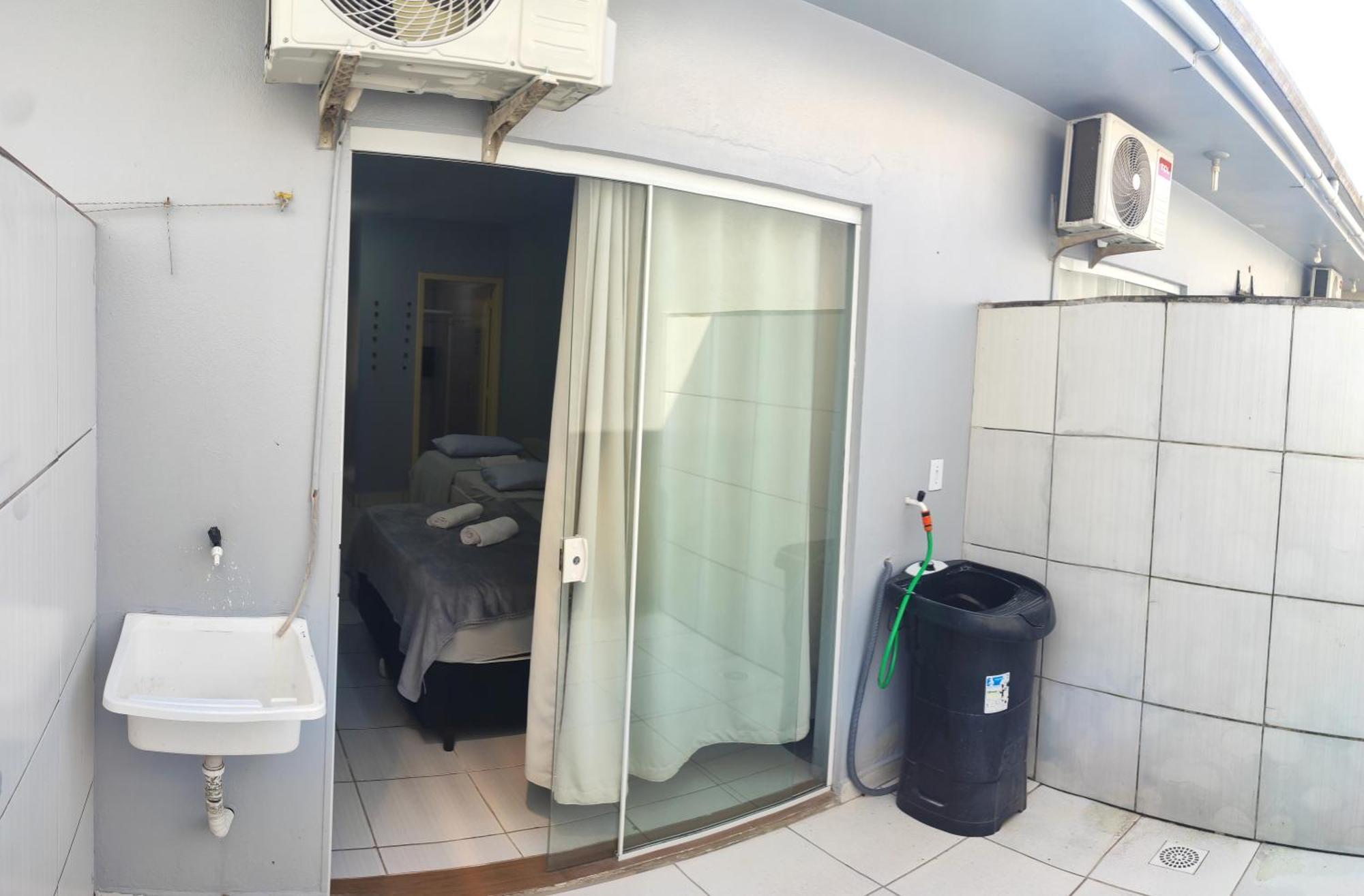 Estudios Individual Na Meia Praia Ar, Wifi, Vaga, Cozinha, Tv Smart - 6 X No Cartao Sem Juros 伊塔佩马 外观 照片